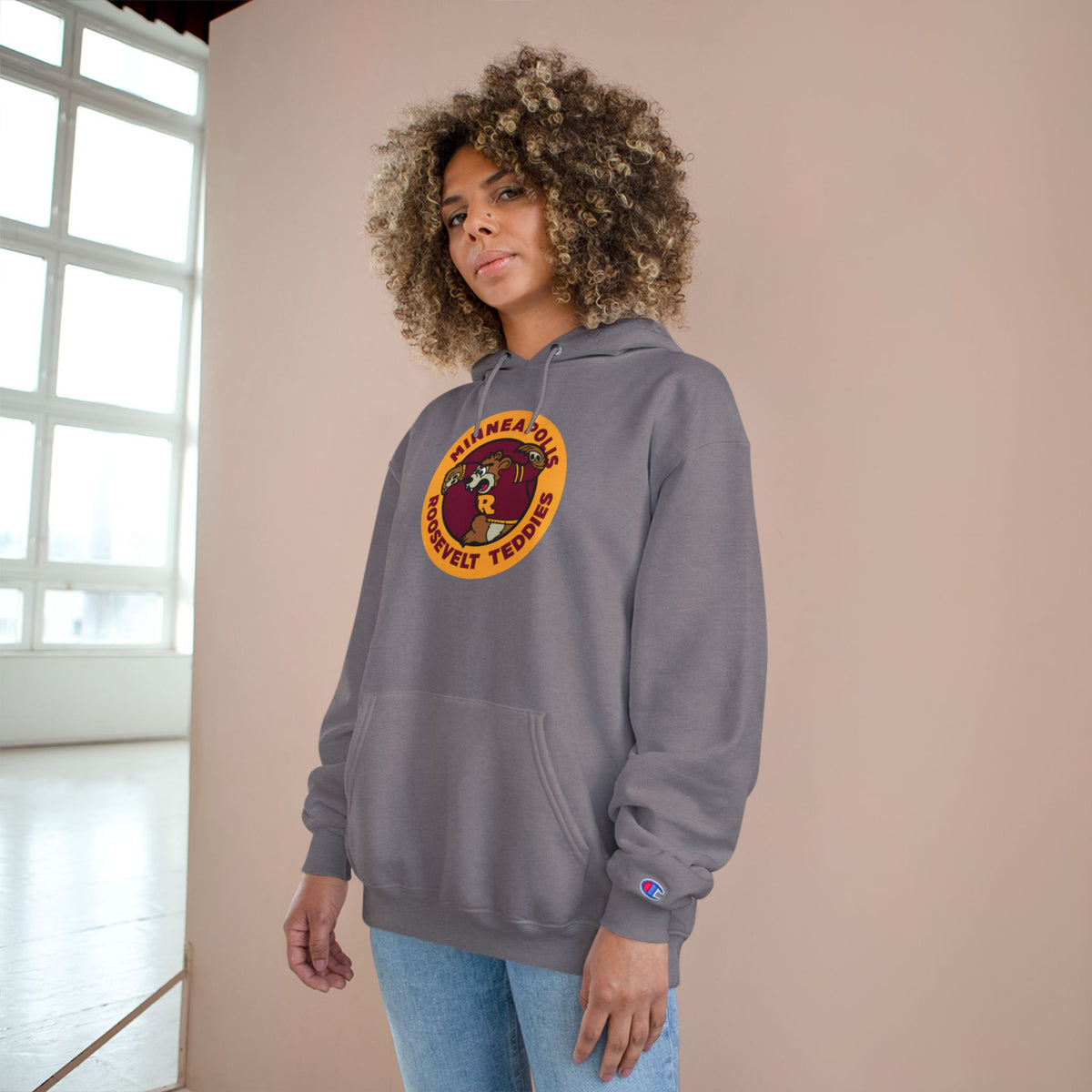 Minneapolis Roosevelt Teddies Champion Hoodie — Retro Collegiate Pullover