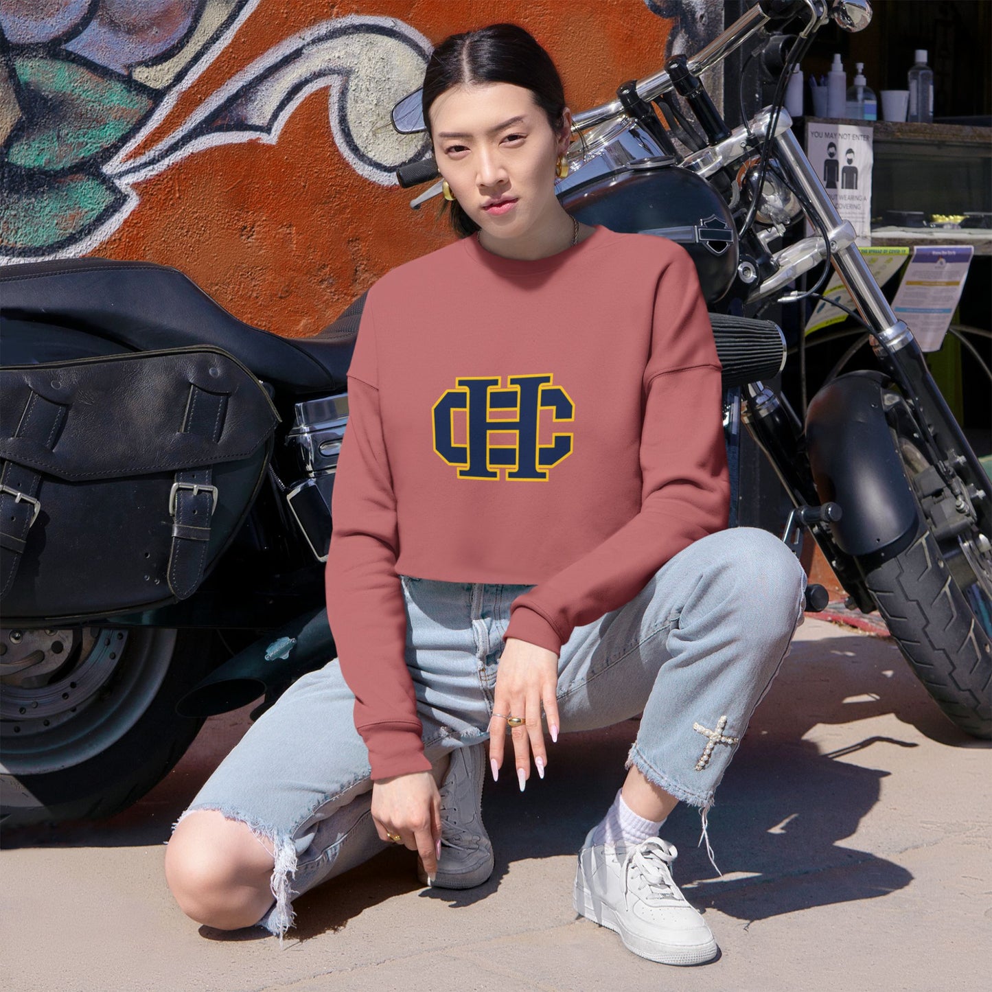 Columbia Heights Hylanders Chic Women's Cropped Sweatshirt