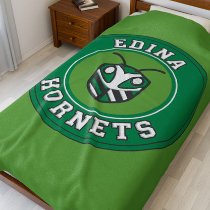 Edina Plush Blanket - Cozy Home Decor for Comfort and Warmth