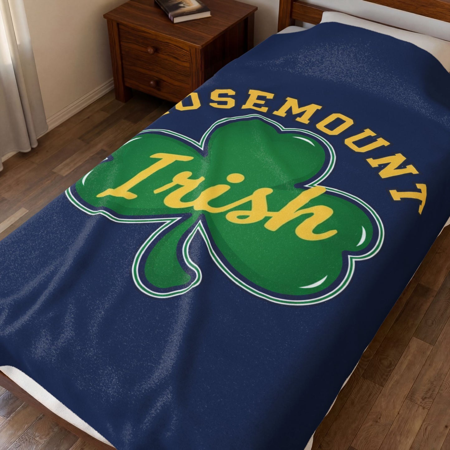 Rosemount Irish Cozy Velveteen Plush Blanket