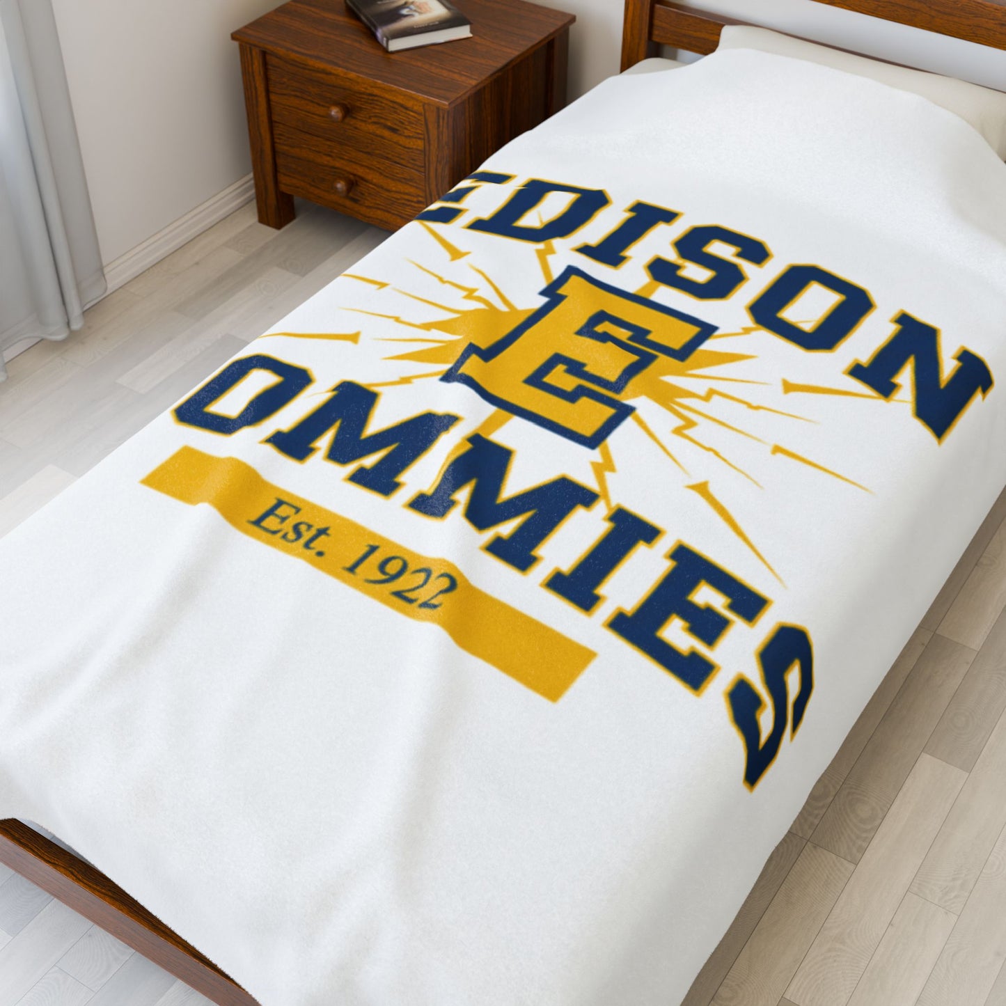Minneapolis Edison Tommies Cozy Velveteen Plush Blanket