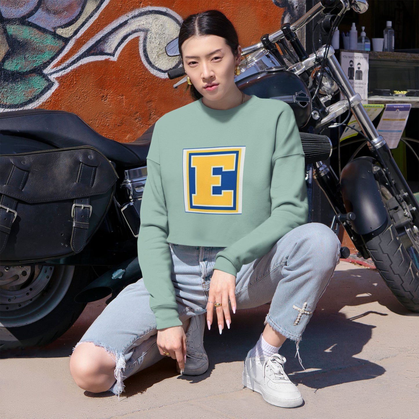 Minneapolis Edison Tommies Cropped Sweatshirt for Women - Trendy & Fun