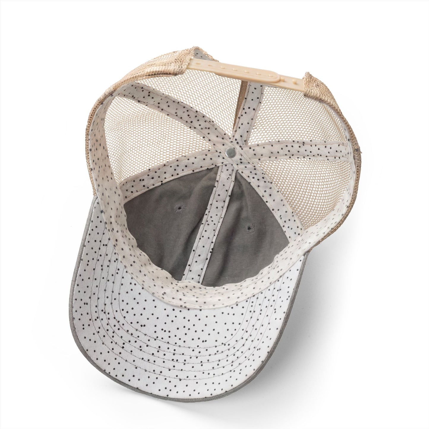Stormy's Pub & Grub Women's Washed Mesh-Back Cap