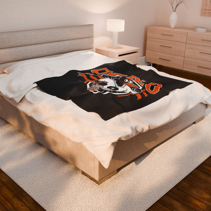 Osseo Orioles Cozy Velveteen Plush Blanket - Perfect for Relaxation and Home Decor
