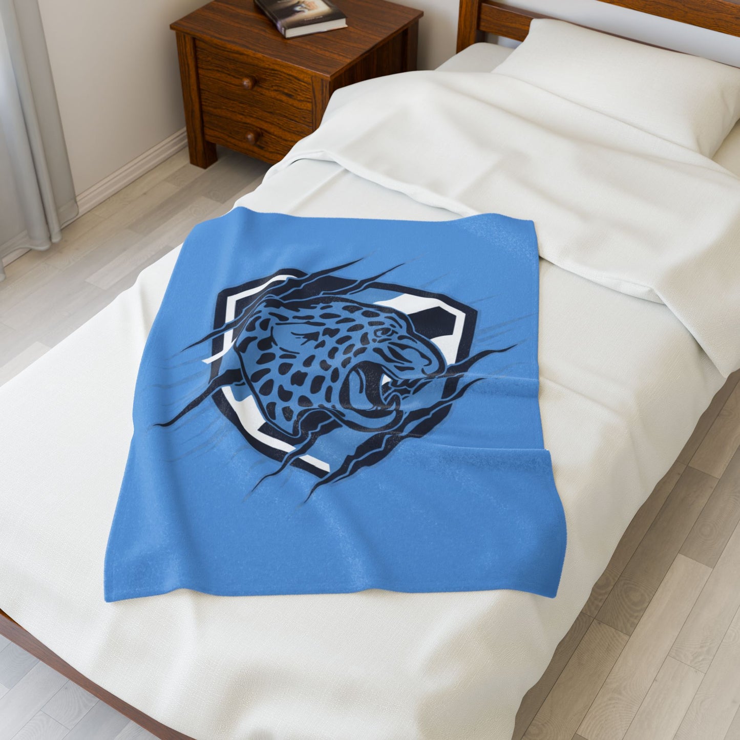 Bloomington Jefferson Jaguars Cozy Velveteen Plush Blanket - Perfect for Relaxation and Home Decor