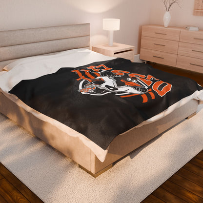 Osseo Orioles Cozy Velveteen Plush Blanket - Perfect for Relaxation and Home Decor
